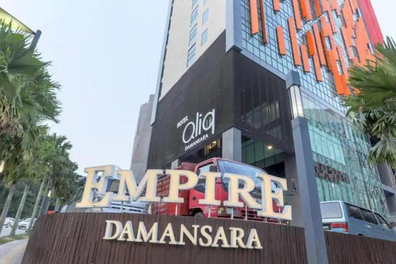 Апартаменти Studio Tower @ Empire Damansara Петалінг-Джая Екстер'єр фото